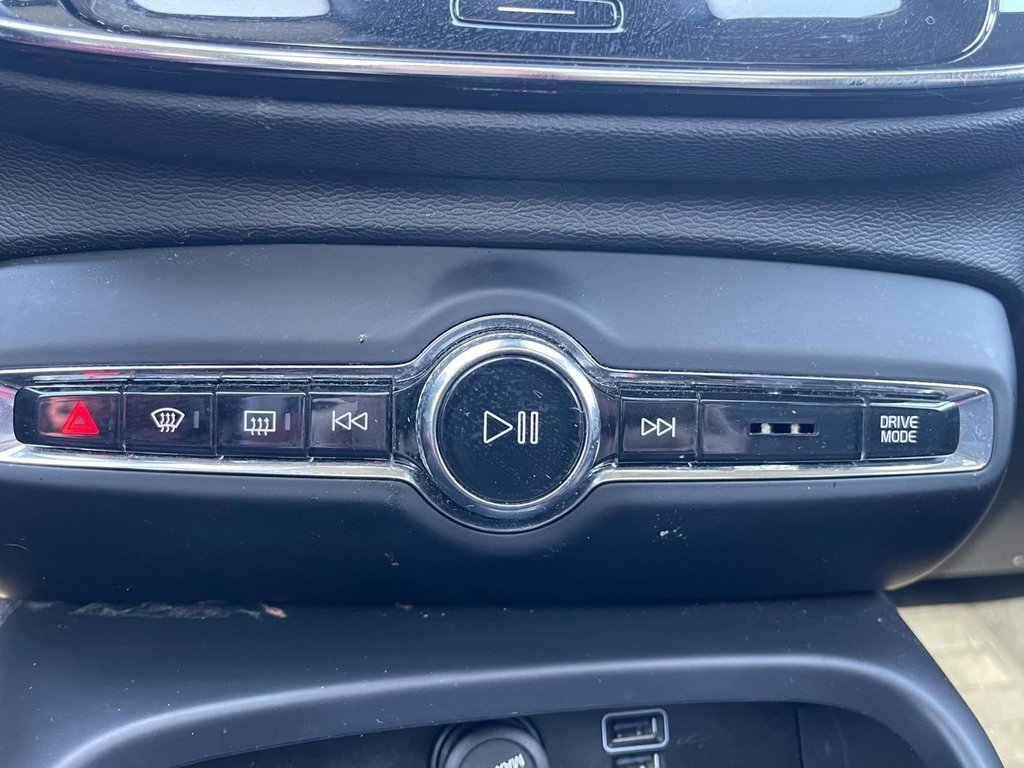 2020 Volvo XC40 Momentum | Leather | SunRoof | Cam | USB | XM in Saint John, New Brunswick - 30 - w1024h768px