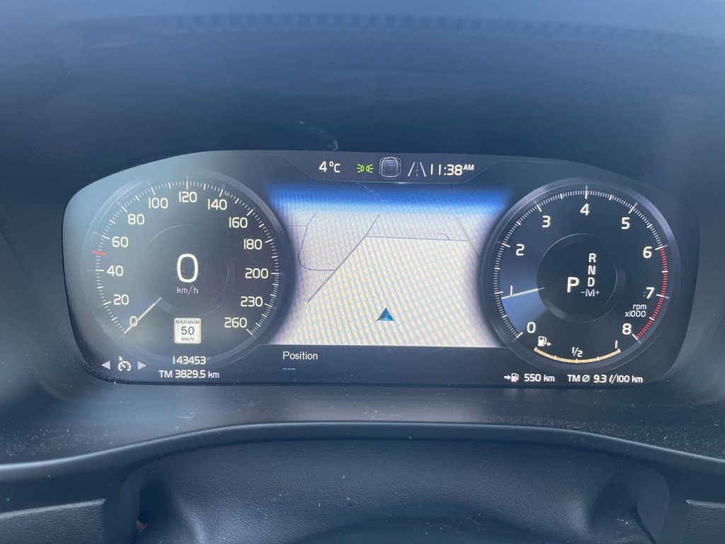 2020 Volvo XC40 Momentum | Leather | SunRoof | Cam | USB | XM in Saint John, New Brunswick - 21 - w1024h768px