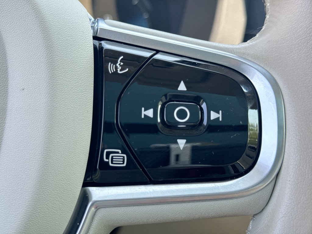 2021 Volvo XC60 Inscription | roof | cam | USB in Saint John, New Brunswick - 21 - w1024h768px