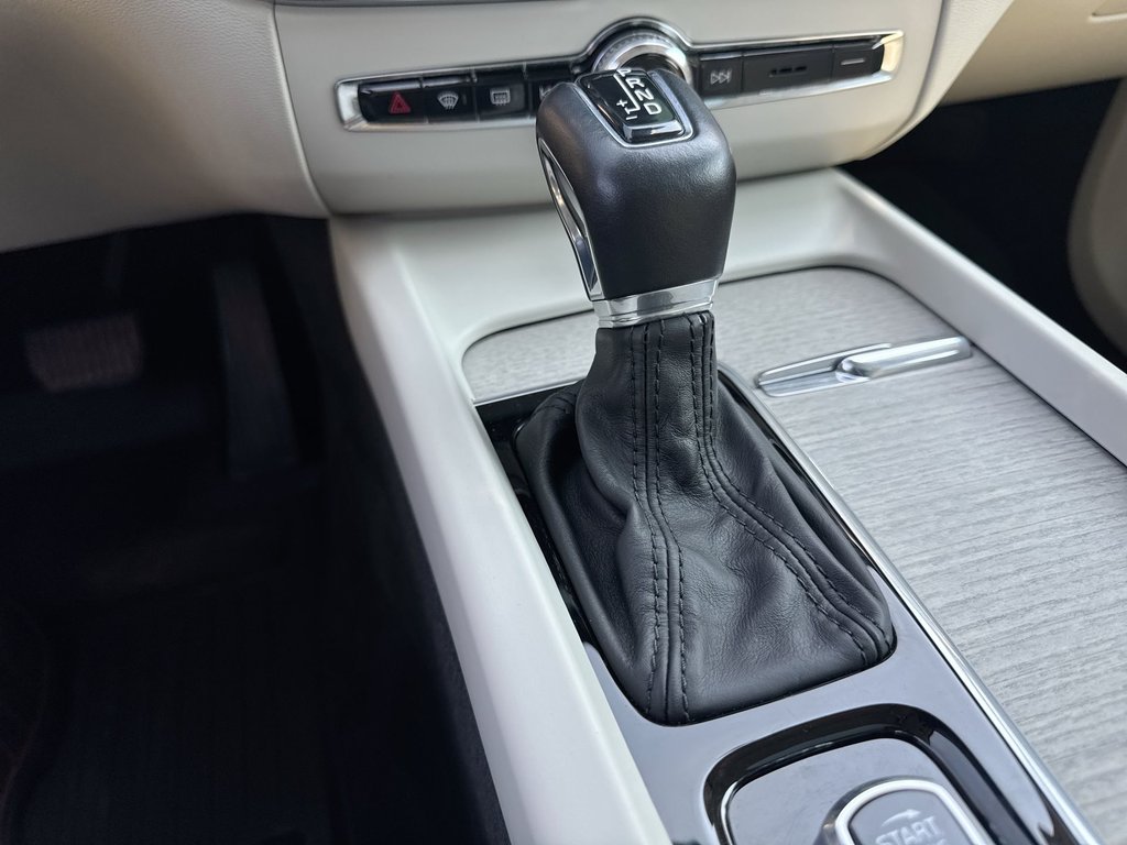 2021 Volvo XC60 Inscription | roof | cam | USB in Saint John, New Brunswick - 29 - w1024h768px