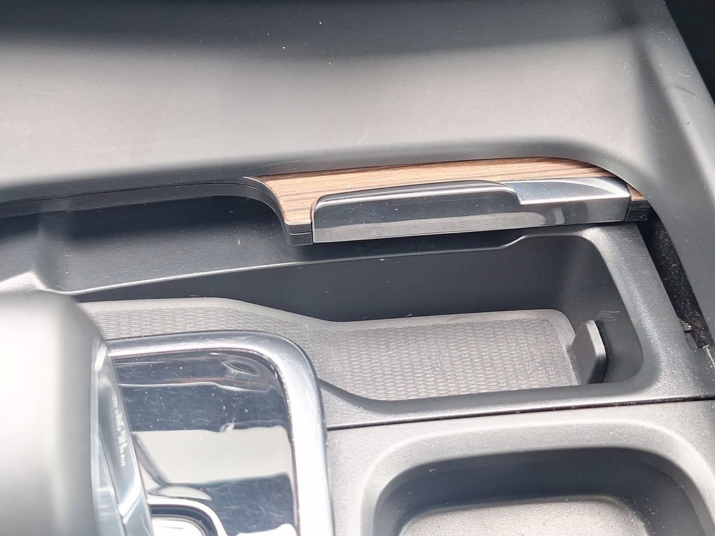 2023 Volvo XC60 Plus Dark Theme | Roof | Nav in Saint John, New Brunswick - 28 - w1024h768px