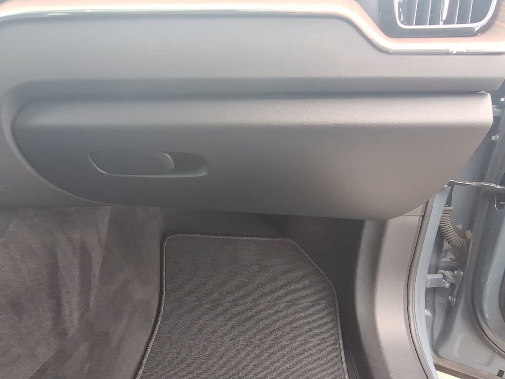 2023 Volvo XC60 Plus Dark Theme | Roof | Nav in Saint John, New Brunswick - 44 - w1024h768px