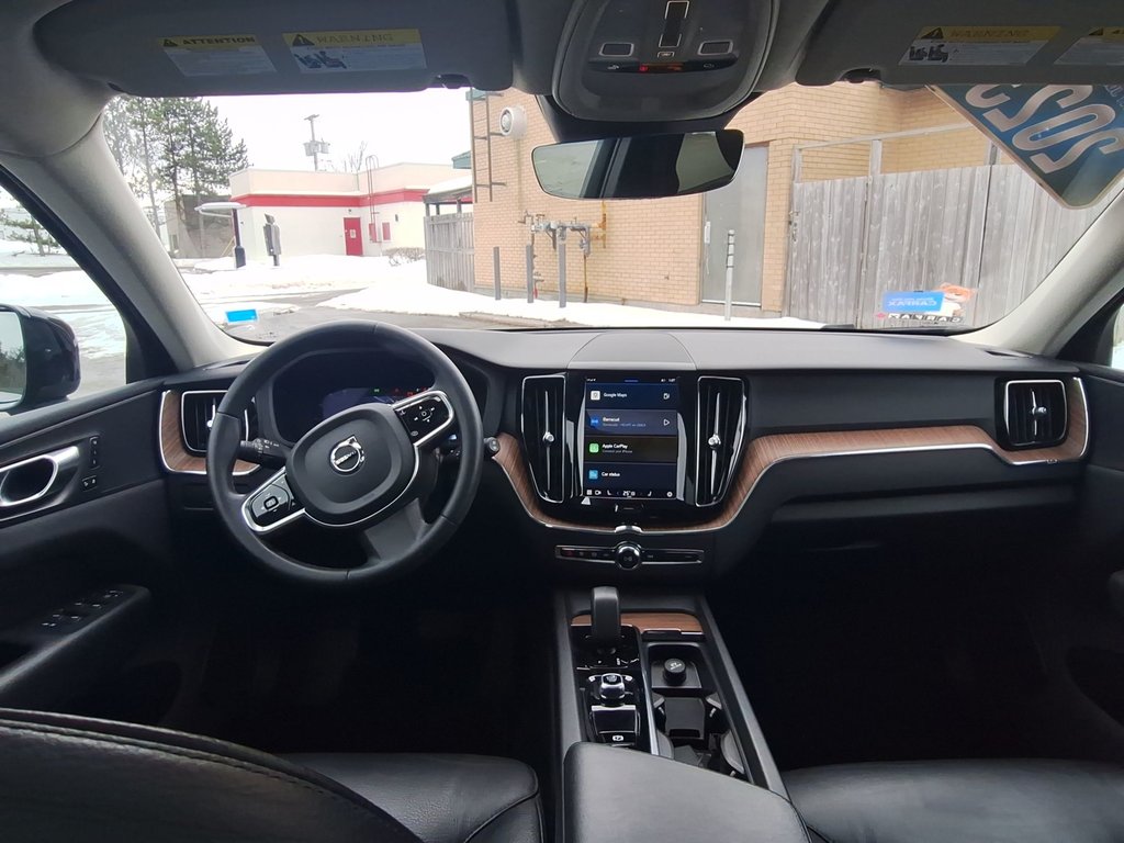 2023 Volvo XC60 Plus Dark Theme | Roof | Nav in Saint John, New Brunswick - 16 - w1024h768px