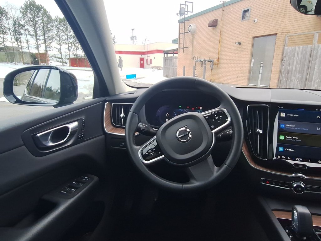 2023 Volvo XC60 Plus Dark Theme | Roof | Nav in Saint John, New Brunswick - 17 - w1024h768px