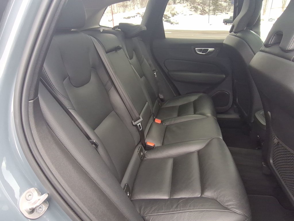 2023 Volvo XC60 Plus Dark Theme | Roof | Nav in Saint John, New Brunswick - 39 - w1024h768px