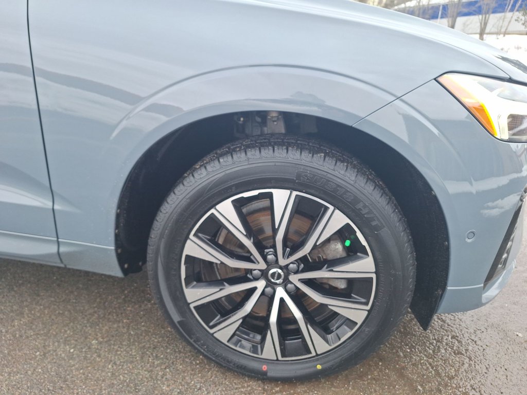 2023 Volvo XC60 Plus Dark Theme | Roof | Nav in Saint John, New Brunswick - 10 - w1024h768px