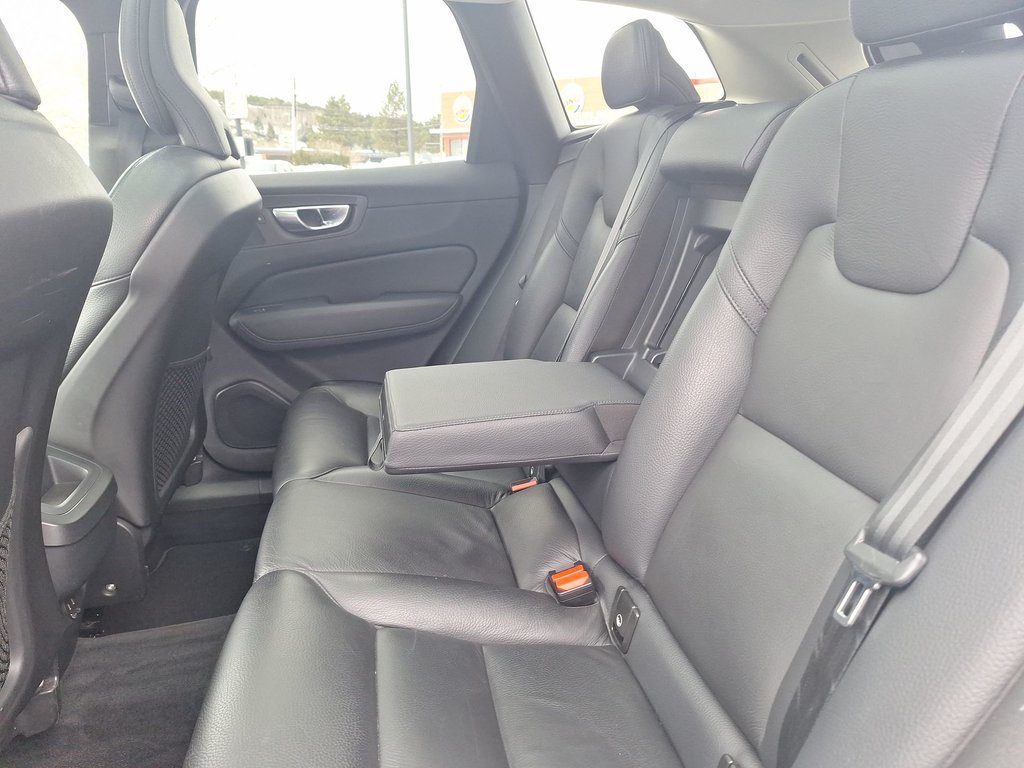 2023 Volvo XC60 Plus Dark Theme | Roof | Nav in Saint John, New Brunswick - 34 - w1024h768px