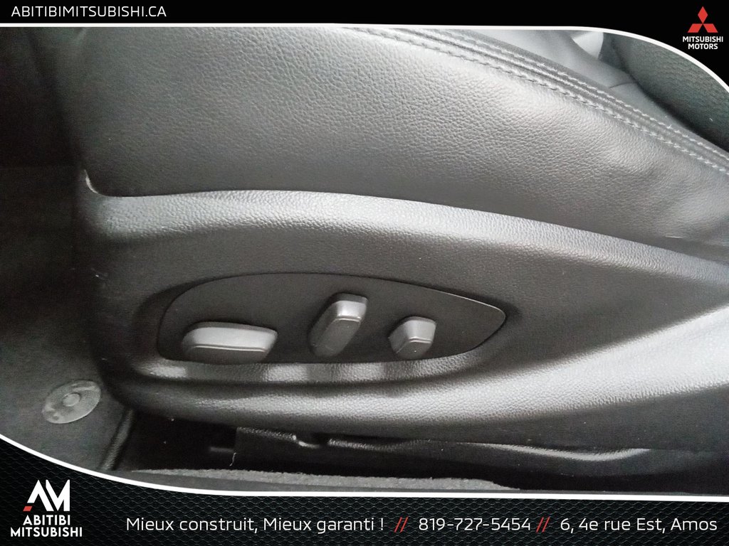 2014 Chevrolet Impala LT in Amos, Quebec - 13 - w1024h768px