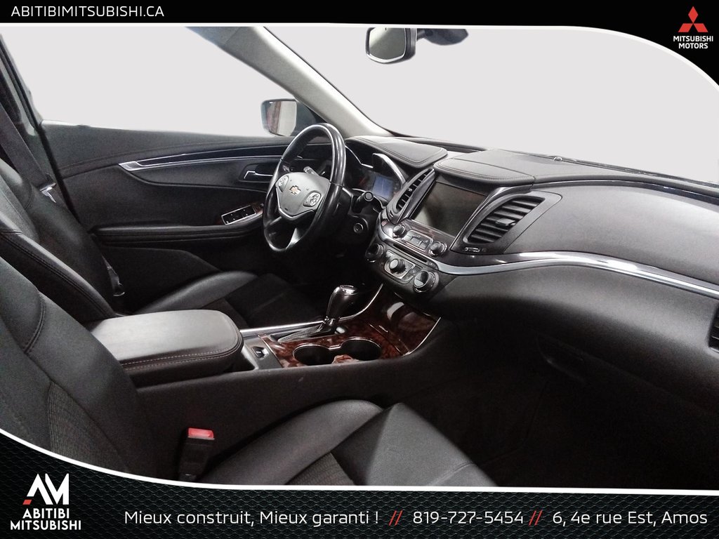 2014 Chevrolet Impala LT in Amos, Quebec - 16 - w1024h768px