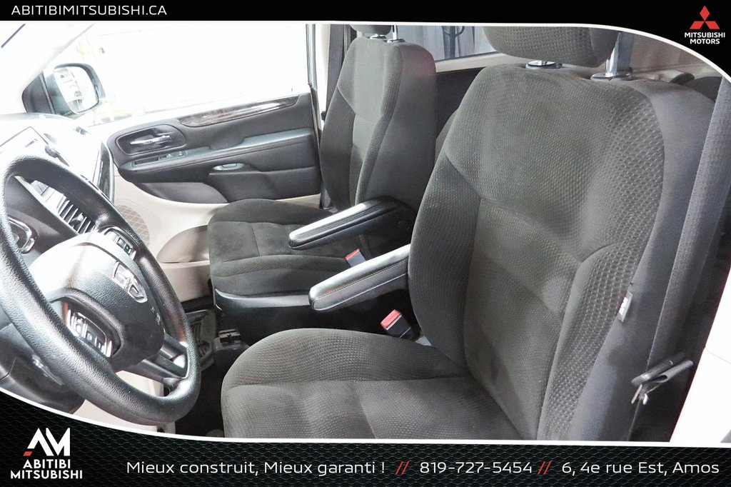 2018  Grand Caravan Canada Value Package in Amos, Quebec - 19 - w1024h768px