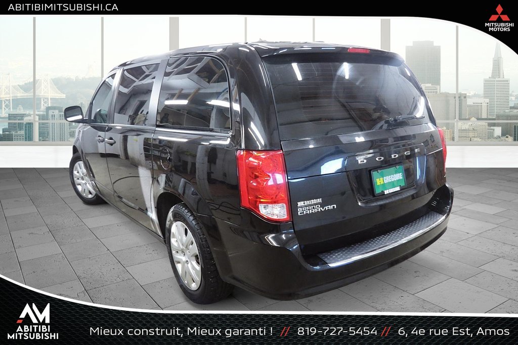 2018  Grand Caravan Canada Value Package in Amos, Quebec - 9 - w1024h768px