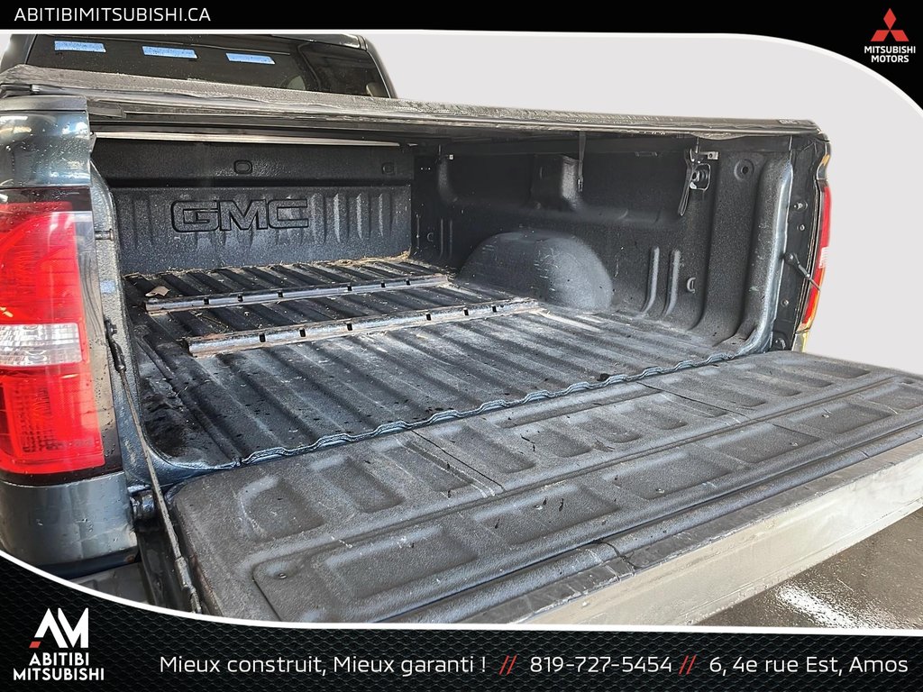 GMC Sierra 1500 4WD Crew Cab 2017 à Amos, Québec - 18 - w1024h768px