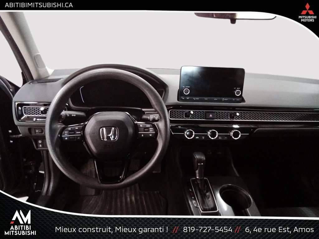 Honda Civic Hatchback LX 2022 à Amos, Québec - 12 - w1024h768px