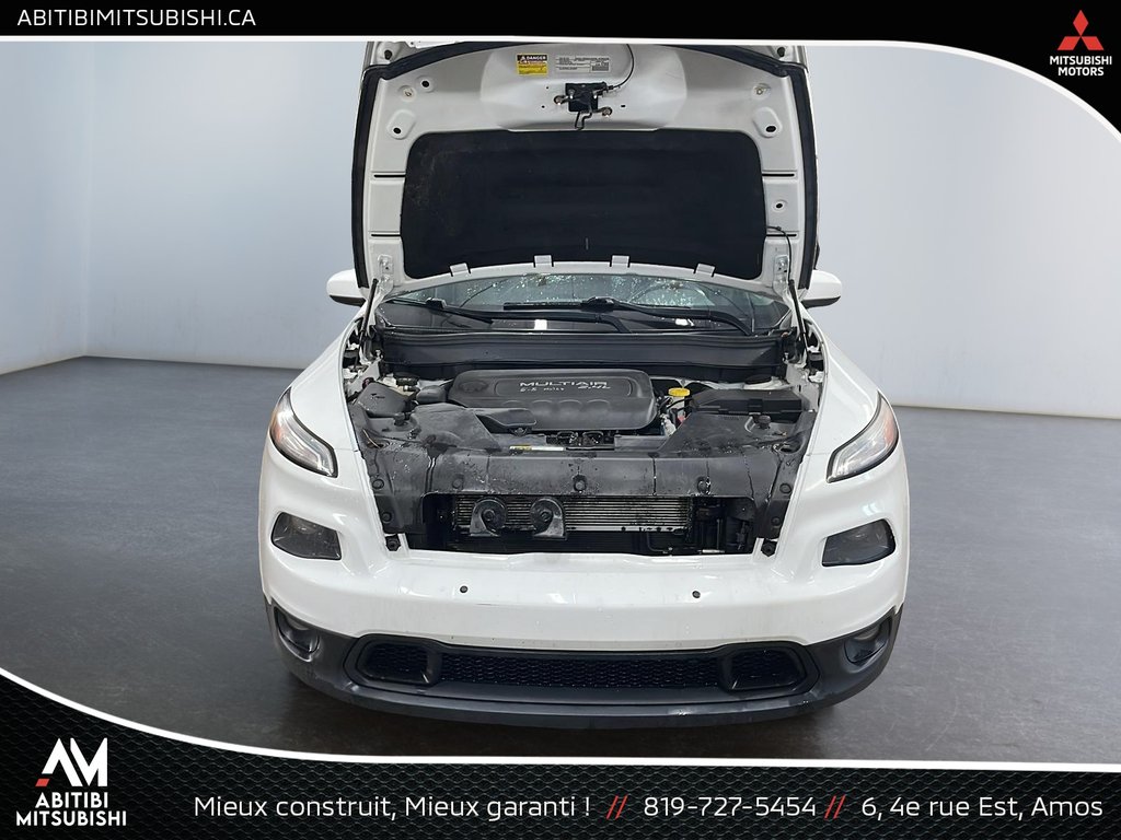 2016 Jeep Cherokee North in Amos, Quebec - 19 - w1024h768px