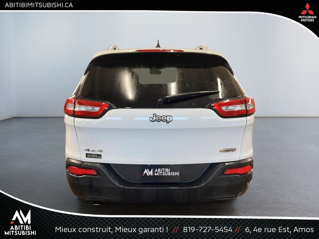 2016 Jeep Cherokee North in Amos, Quebec - 6 - w1024h768px