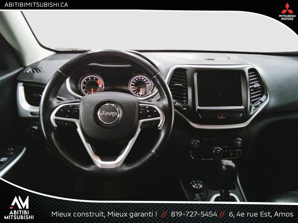 Jeep Cherokee Trailhawk 2018 à Amos, Québec - 13 - w1024h768px