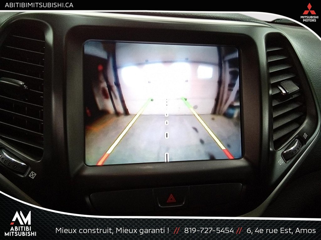Jeep Cherokee Trailhawk 2018 à Amos, Québec - 17 - w1024h768px