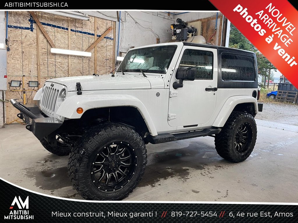 Jeep Wrangler JK Sahara 2018 à Amos, Québec - 3 - w1024h768px