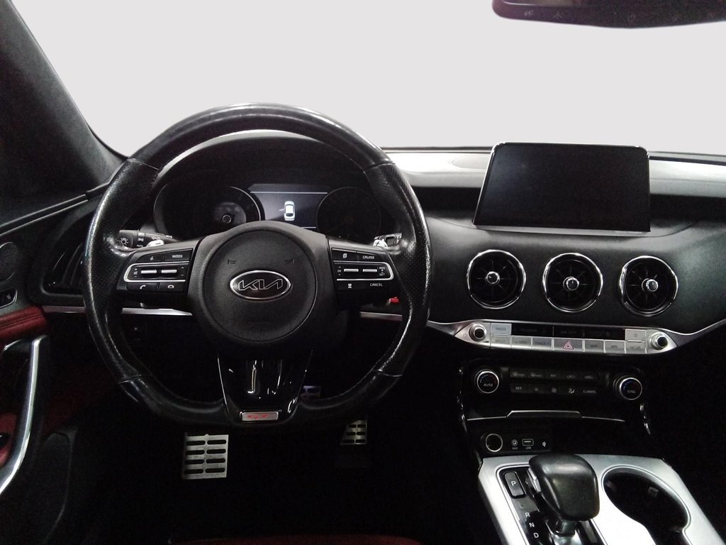 2019 Kia Stinger in Amos, Quebec - 13 - w1024h768px