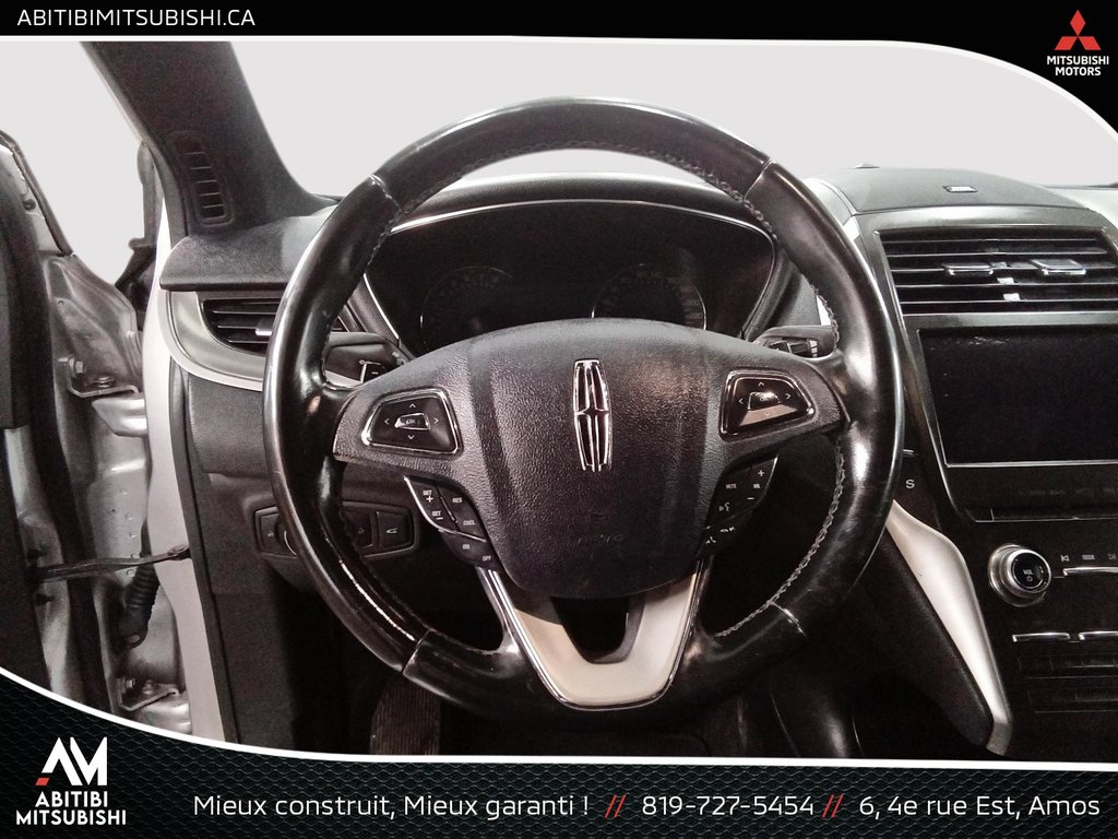 Lincoln MKC Select 2017 à Amos, Québec - 14 - w1024h768px