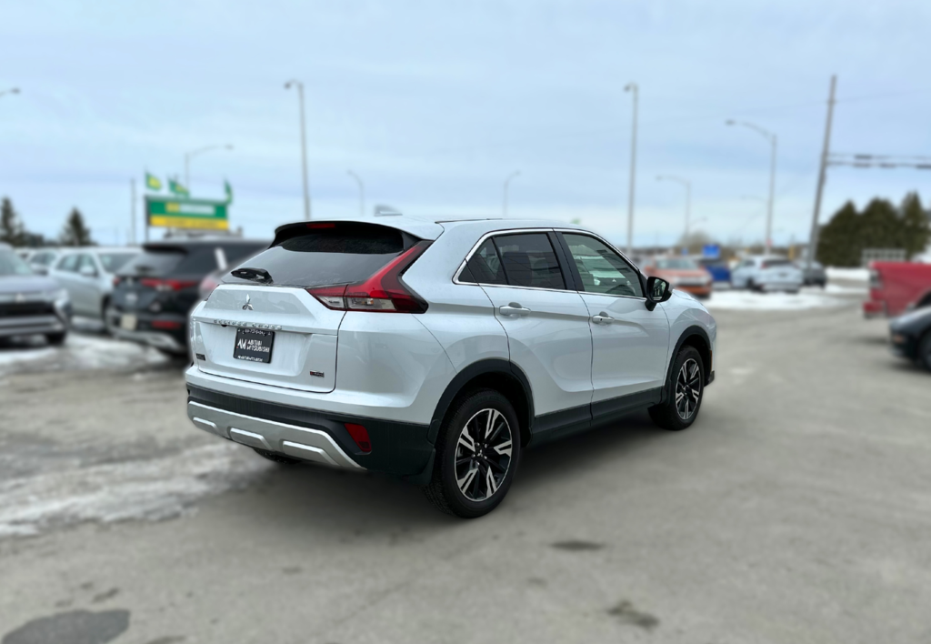 2024  ECLIPSE CROSS SE in Amos, Quebec - 4 - w1024h768px