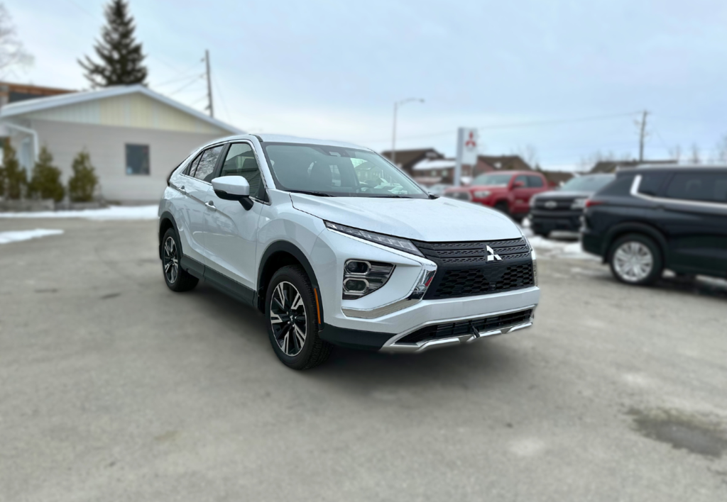 2024  ECLIPSE CROSS SE in Amos, Quebec - 6 - w1024h768px