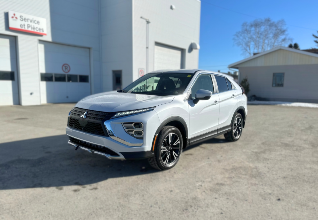 2024  ECLIPSE CROSS SE in Amos, Quebec - 1 - w1024h768px