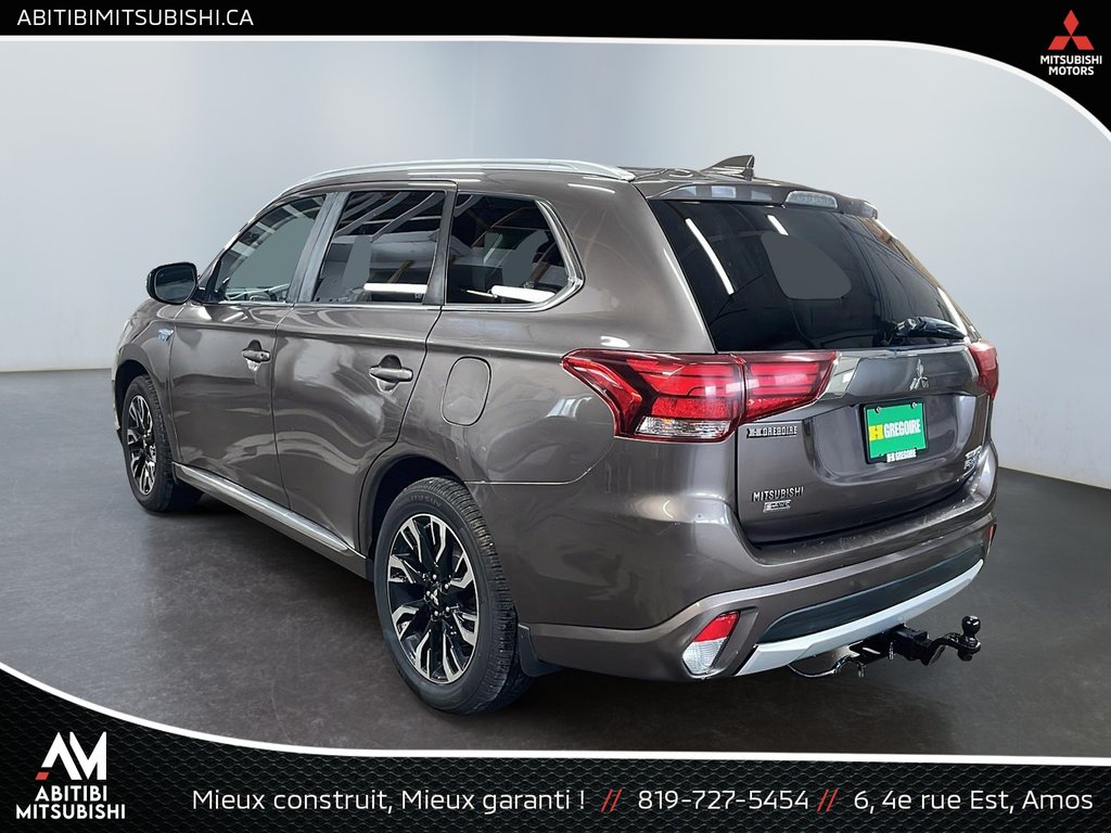 Mitsubishi OUTLANDER PHEV  2018 à Amos, Québec - 5 - w1024h768px