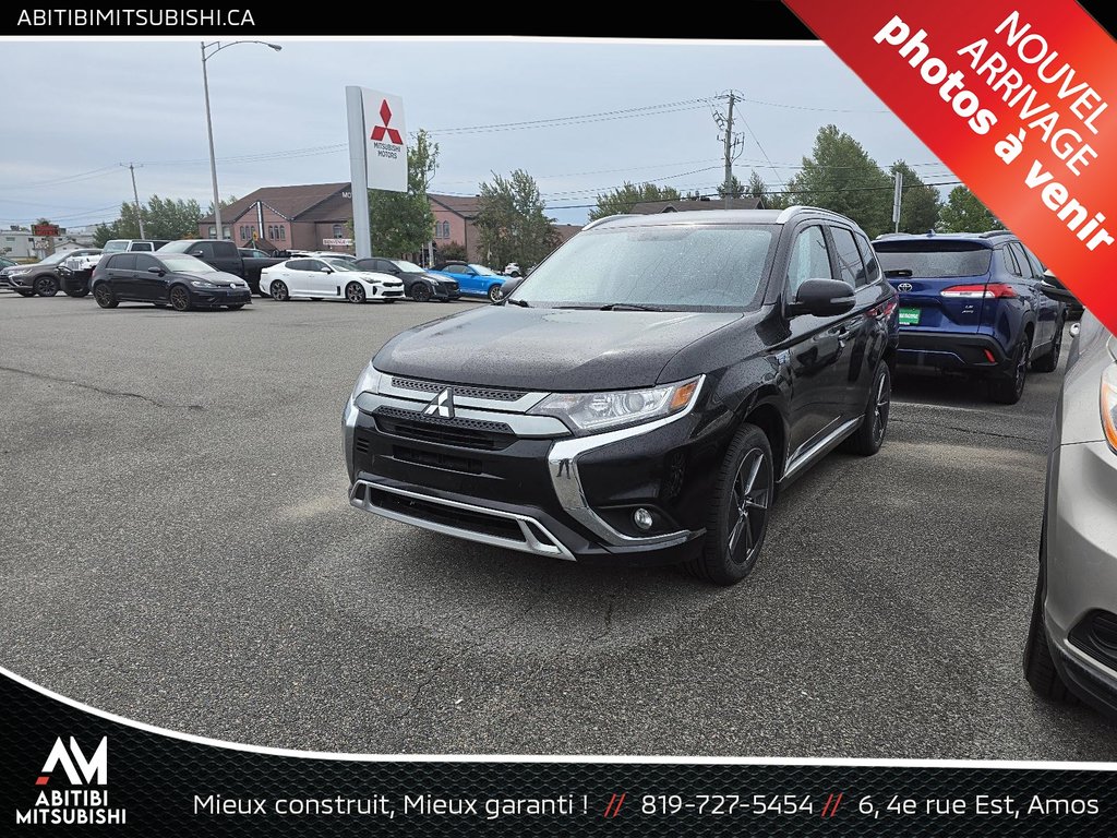 Mitsubishi OUTLANDER PHEV  2020 à Amos, Québec - 1 - w1024h768px