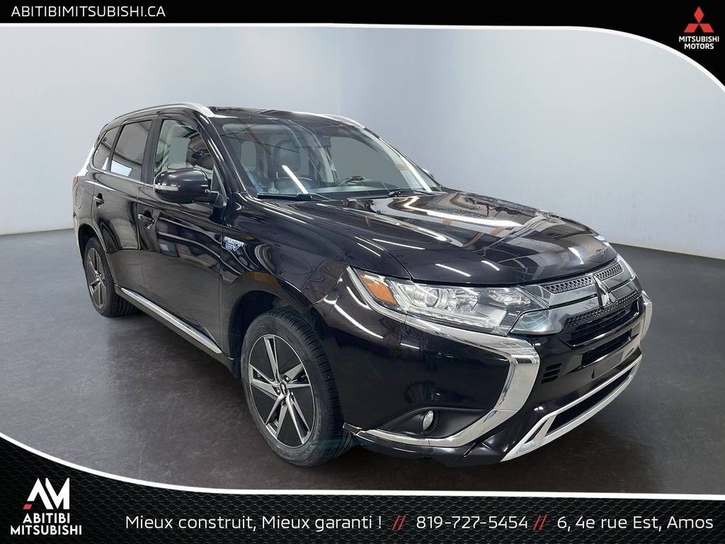 Mitsubishi Outlander PHEV  2020 à Amos, Québec - 1 - w1024h768px