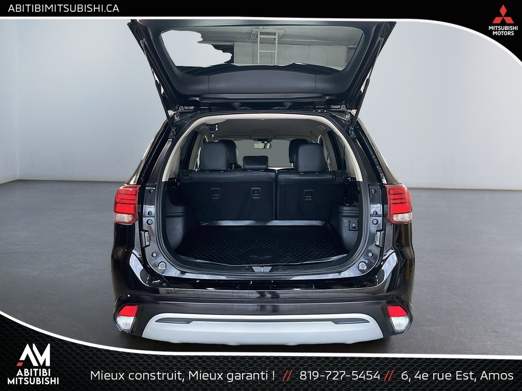 Mitsubishi Outlander PHEV  2020 à Amos, Québec - 22 - w1024h768px