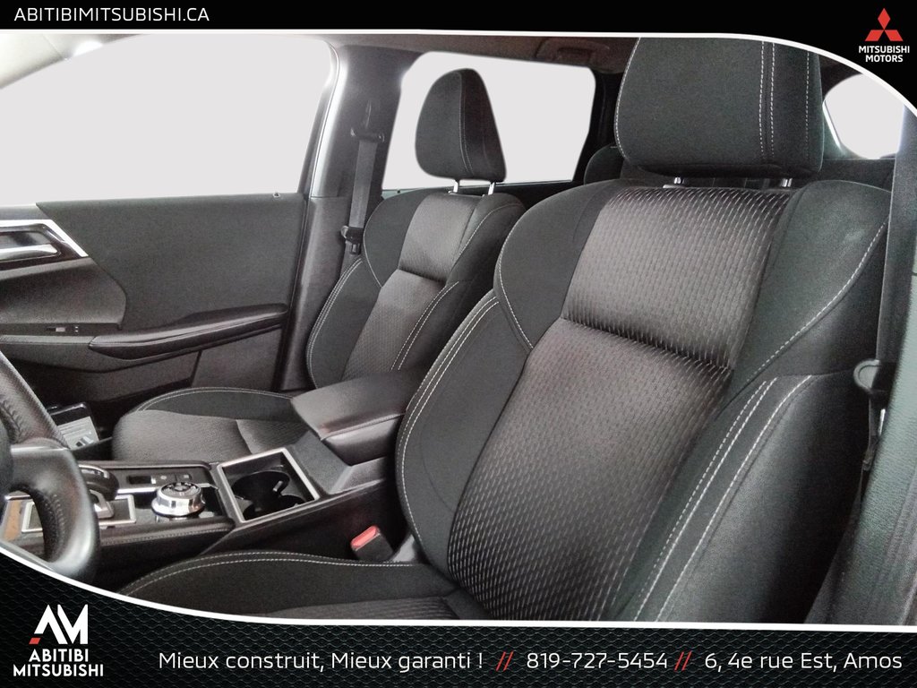 2023 Mitsubishi OUTLANDER PHEV ES in Amos, Quebec - 10 - w1024h768px