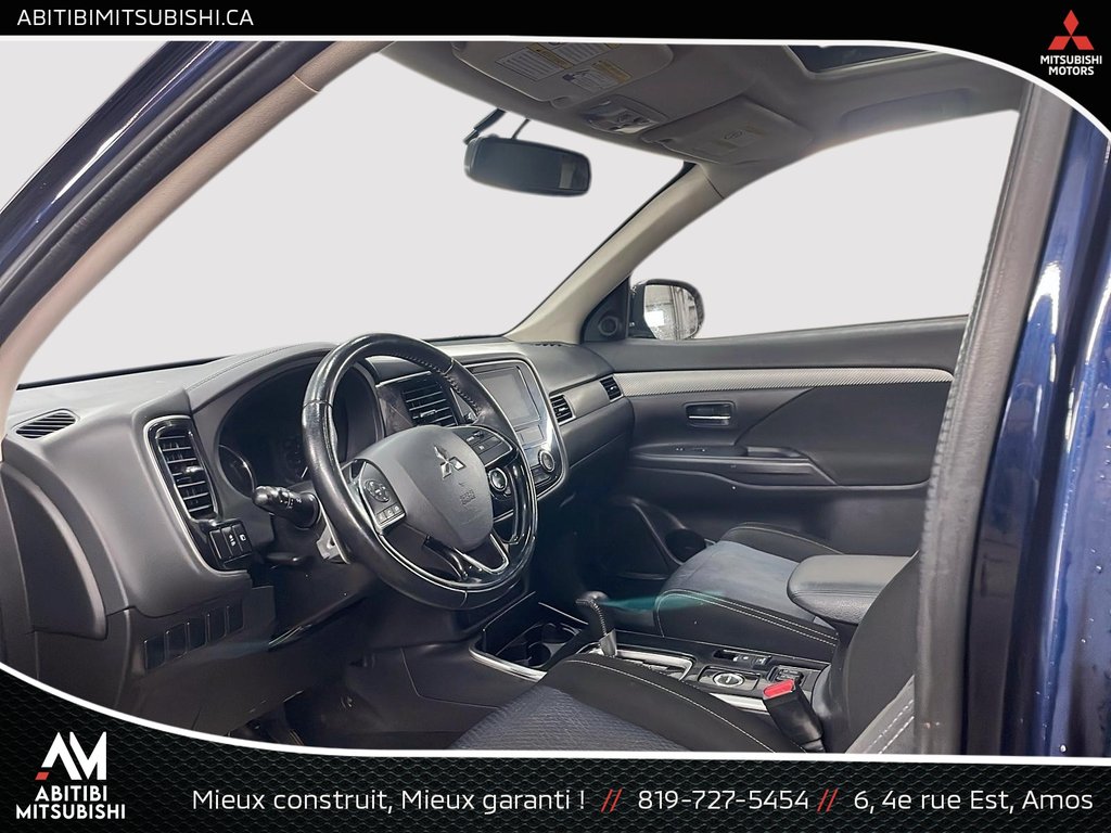Mitsubishi Outlander  2018 à Amos, Québec - 9 - w1024h768px