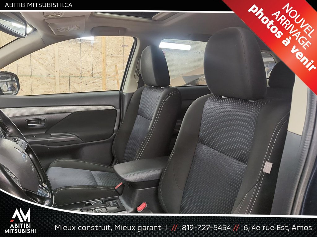 Mitsubishi Outlander  2018 à Amos, Québec - 3 - w1024h768px