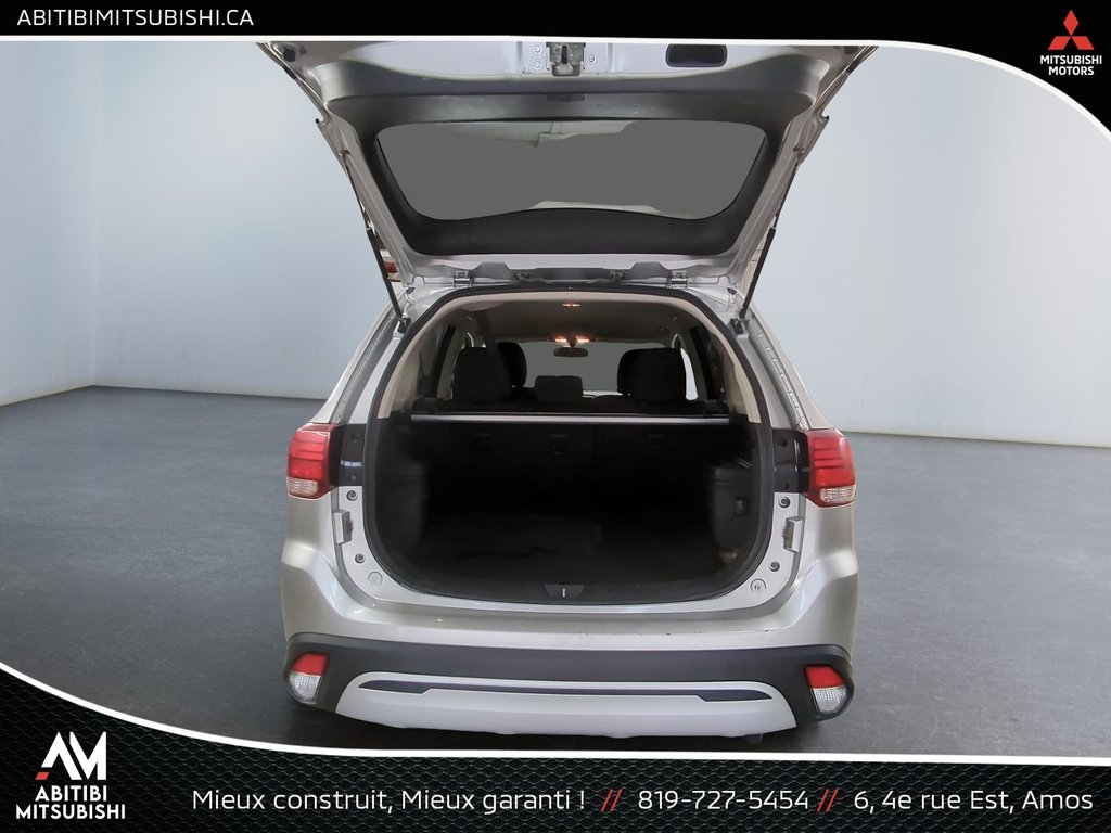Mitsubishi Outlander  2019 à Amos, Québec - 20 - w1024h768px