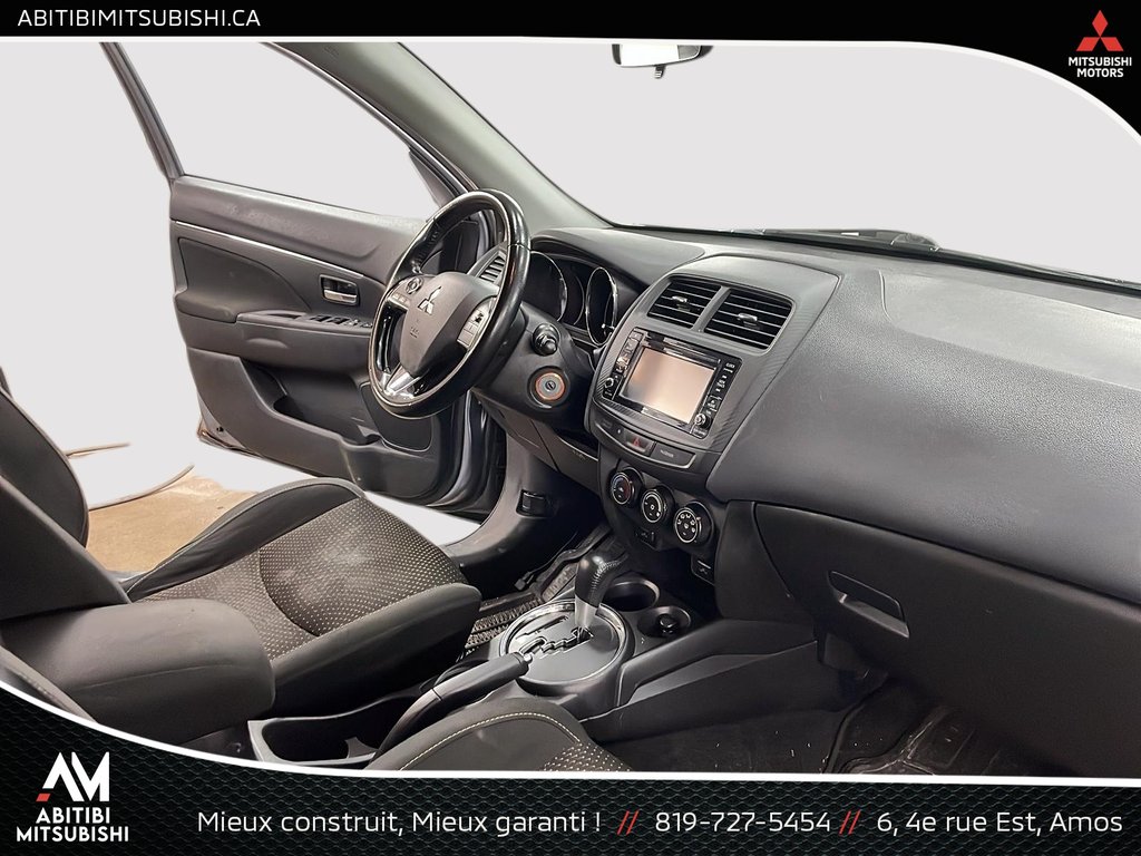Mitsubishi RVR SE 2016 à Amos, Québec - 14 - w1024h768px