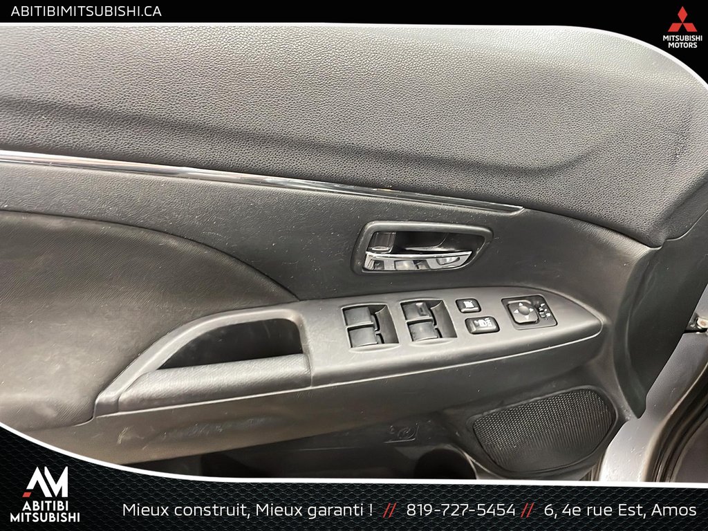 Mitsubishi RVR SE 2016 à Amos, Québec - 11 - w1024h768px