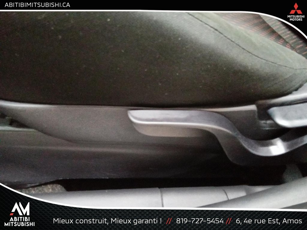 Mitsubishi RVR SE 2018 à Amos, Québec - 14 - w1024h768px