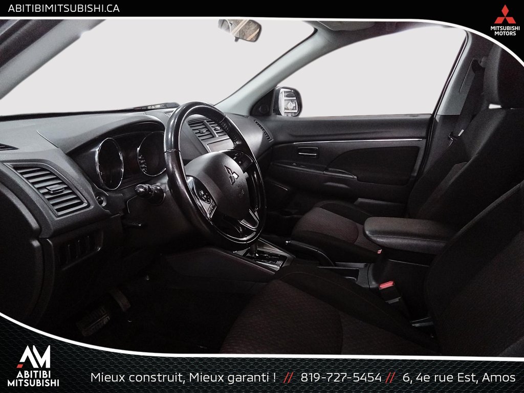 Mitsubishi RVR SE 2018 à Amos, Québec - 11 - w1024h768px