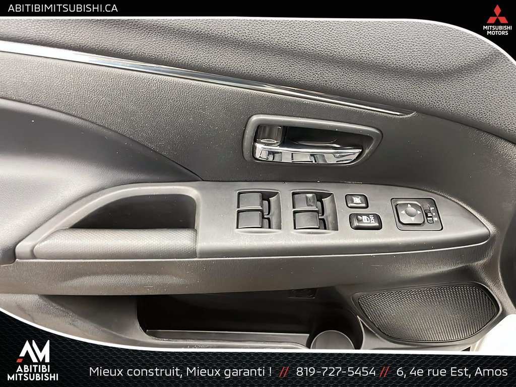 2021 Mitsubishi RVR in Amos, Quebec - 11 - w1024h768px