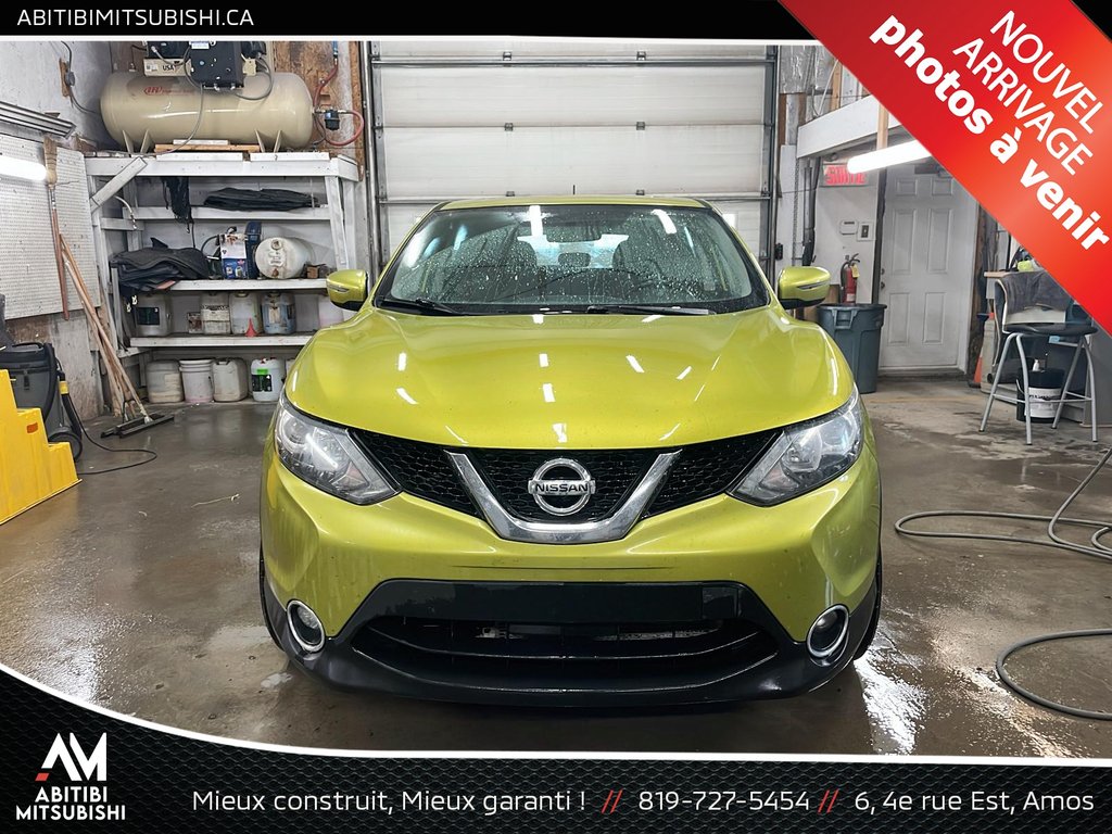 Nissan Qashqai SV 2017 à Amos, Québec - 2 - w1024h768px