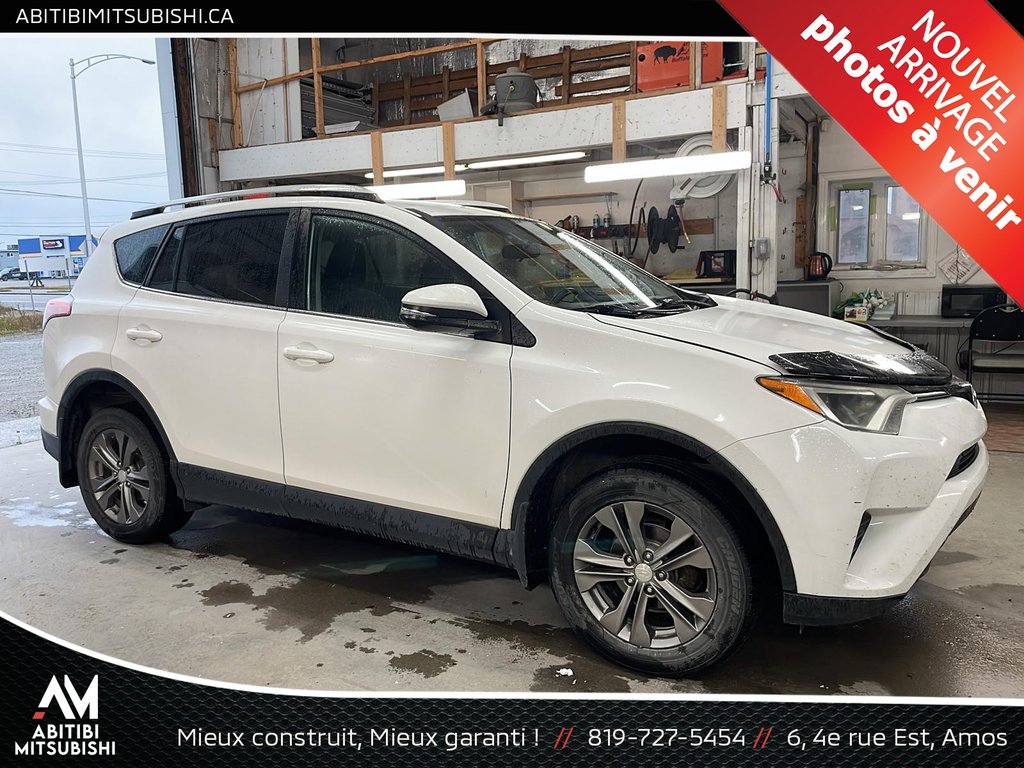 Toyota RAV4 LE 2016 à Amos, Québec - 2 - w1024h768px