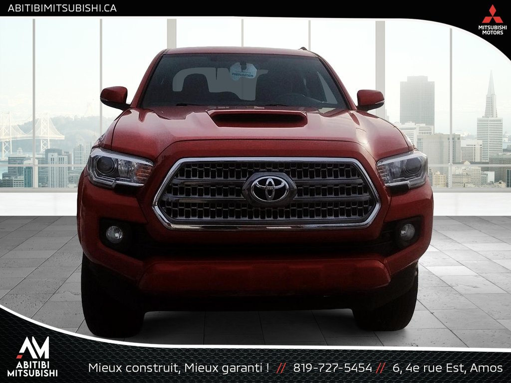 2015  Tacoma 4X4 Double Cab V6 in Amos, Quebec - 3 - w1024h768px