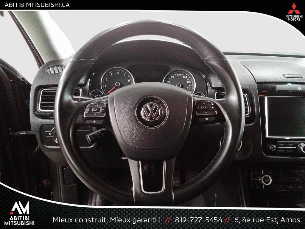 2014 Volkswagen Touareg in Amos, Quebec - 14 - w1024h768px