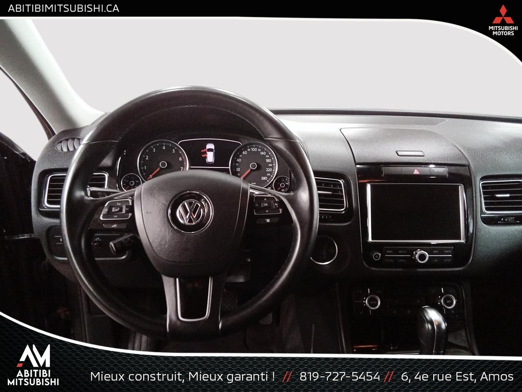 2014 Volkswagen Touareg in Amos, Quebec - 13 - w1024h768px