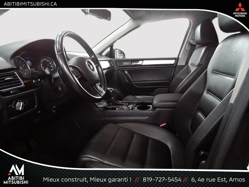 2014 Volkswagen Touareg in Amos, Quebec - 9 - w1024h768px