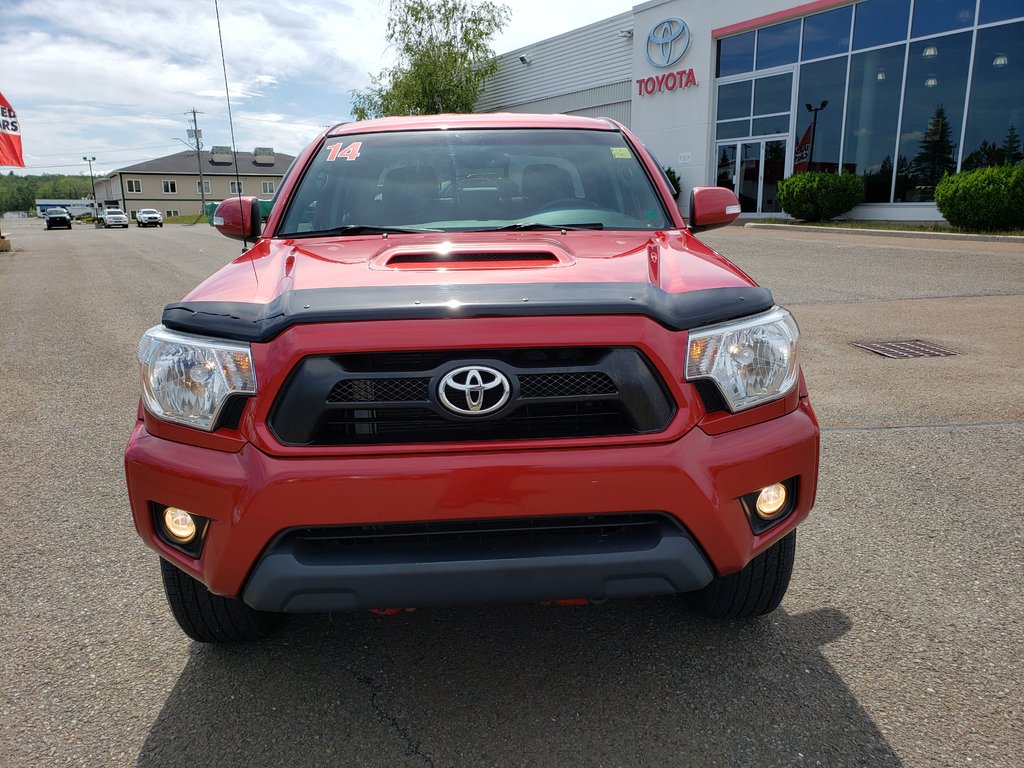 Fredericton Toyota 2014 Toyota YF13 14A065