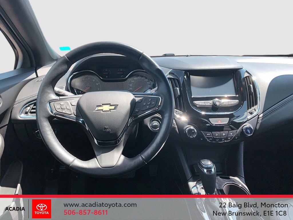 2018 Chevrolet Cruze Premier in Moncton, New Brunswick - 10 - w1024h768px
