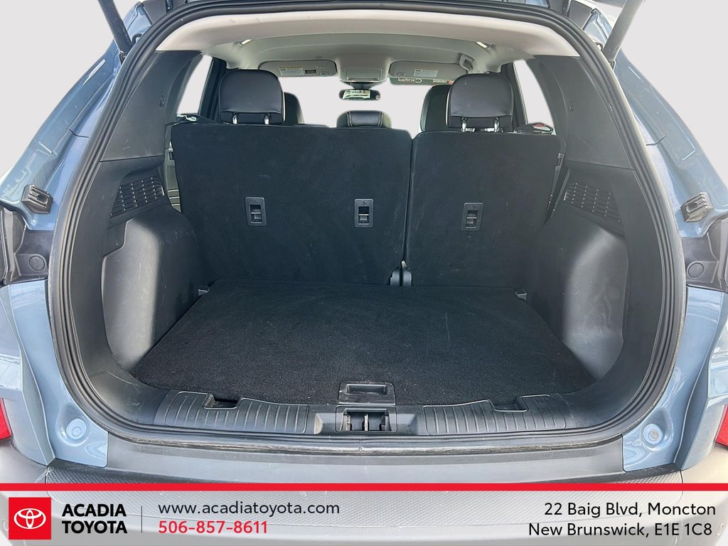 2025 Ford Escape Platinum in Moncton, New Brunswick - 6 - w1024h768px