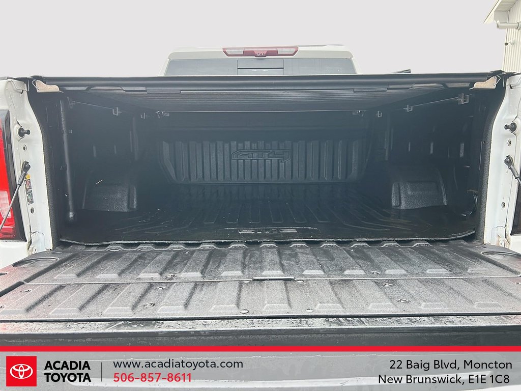 2023 GMC Sierra 1500 AT4 in Moncton, New Brunswick - 17 - w1024h768px